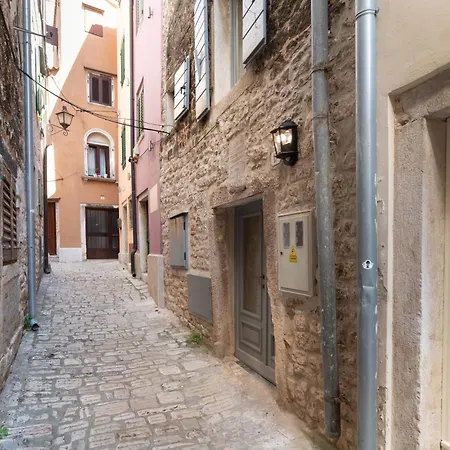 Casa Nel Vicolo - Authentic Stone House In *